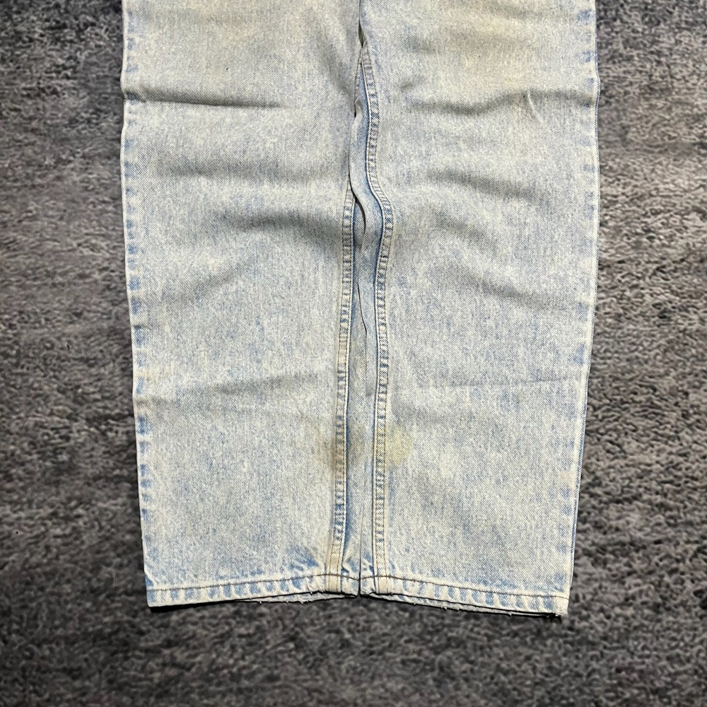 Levi's - Picture 7 of 16